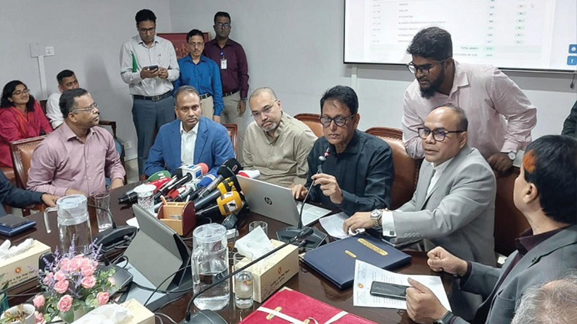 শতভাগ ফেল করা ২৯৩ শিক্ষাপ্রতিষ্ঠান নিয়ে নতুন পরিকল্পনা শিক্ষামন্ত্রীর